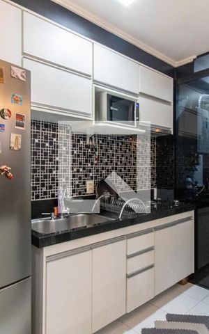 Apartamento à venda com 68m², 2 quartos e 1 vaga Apartamento à venda com 68m², 2 quartos e 1 vagaCozinha