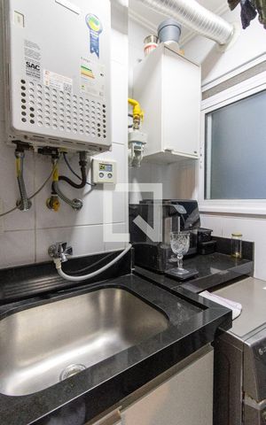 Apartamento à venda com 68m², 2 quartos e 1 vaga Apartamento à venda com 68m², 2 quartos e 1 vagaArea de Serviço
