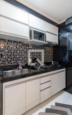 Apartamento à venda com 68m², 2 quartos e 1 vaga Apartamento à venda com 68m², 2 quartos e 1 vagaCozinha