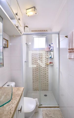 Apartamento à venda com 43m², 2 quartos e sem vaga Apartamento à venda com 43m², 2 quartos e sem vagaBanheiro