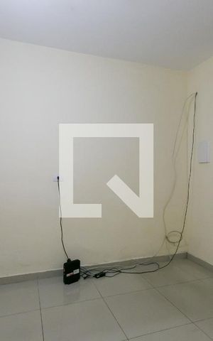 Casa para alugar com 60m², 2 quartos e 1 vagaSuíte