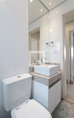 Apartamento à venda com 160m², 4 quartos e 4 vagasBanheiro Social