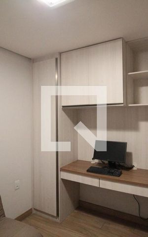 Apartamento à venda com 160m², 4 quartos e 4 vagasQuarto 2