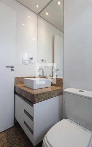 Apartamento à venda com 160m², 4 quartos e 4 vagasBanheiro da Suite 1