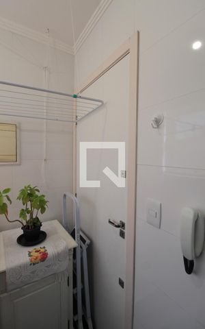 Apartamento à venda com 160m², 4 quartos e 4 vagasCozinha e Área de Serviço