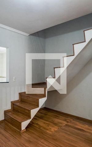 Casa à venda com 70m², 3 quartos e 1 vaga Casa à venda com 70m², 3 quartos e 1 vagaSala