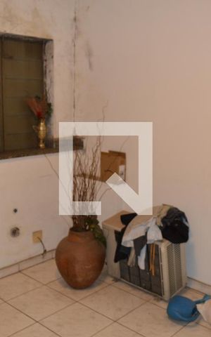 Casa à venda com 121m², 3 quartos e 1 vagaSala