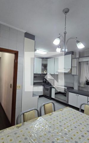 Apartamento para alugar com 185m², 4 quartos e 2 vagas Apartamento para alugar com 185m², 4 quartos e 2 vagasCozinha