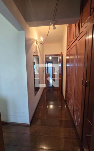 Apartamento para alugar com 185m², 4 quartos e 2 vagas Apartamento para alugar com 185m², 4 quartos e 2 vagasSala de Estar