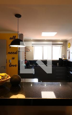 Apartamento à venda com 134m², 3 quartos e 3 vagasCozinha