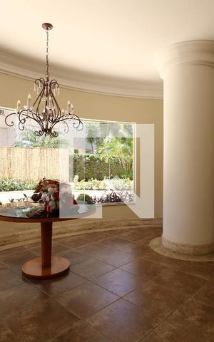 Apartamento à venda com 134m², 3 quartos e 3 vagasÁrea Comum - Hall