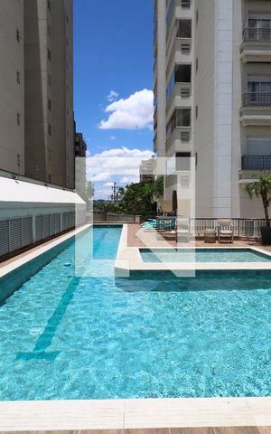 Apartamento à venda com 134m², 3 quartos e 3 vagasÁrea Comum - Piscina