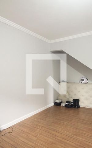 Casa à venda com 280m², 3 quartos e 3 vagas Casa à venda com 280m², 3 quartos e 3 vagasSuíte 2