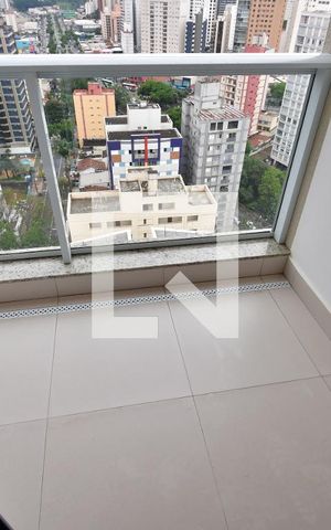 Studio à venda com 42m², 1 quarto e 1 vagaSala - Sacada