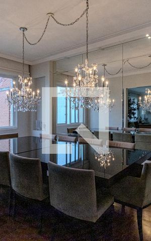 Apartamento à venda com 322m², 4 quartos e 2 vagas Apartamento à venda com 322m², 4 quartos e 2 vagasSala de Jantar