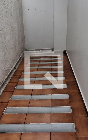Casa à venda com 176m², 4 quartos e 4 vagas Casa à venda com 176m², 4 quartos e 4 vagasTerraço