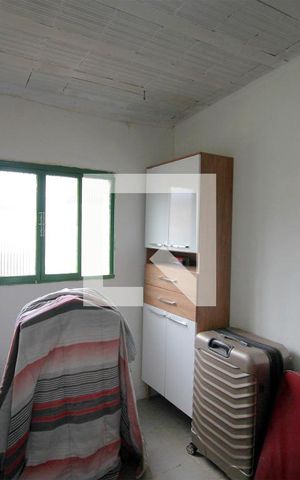 Casa à venda com 430m², 3 quartos e 3 vagasQuarto de Serviço