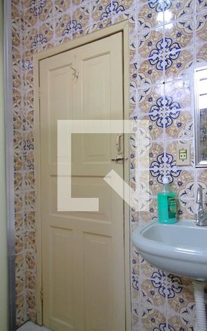 Casa à venda com 430m², 3 quartos e 3 vagasBanheiro