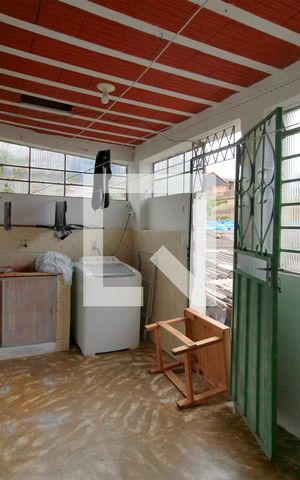 Casa à venda com 430m², 3 quartos e 3 vagasÁrea de Serviço