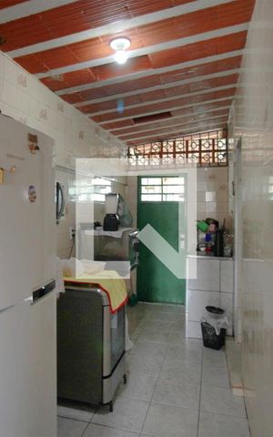 Casa à venda com 430m², 3 quartos e 3 vagasCozinha