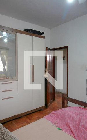Casa à venda com 430m², 3 quartos e 3 vagasQuarto 2
