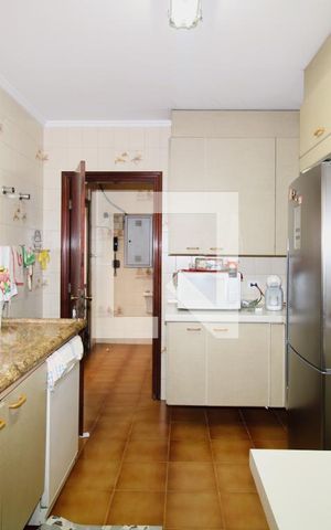 Casa para alugar com 360m², 3 quartos e 5 vagasCozinha