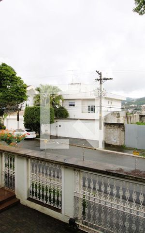 Casa para alugar com 360m², 3 quartos e 5 vagasVista da Sala