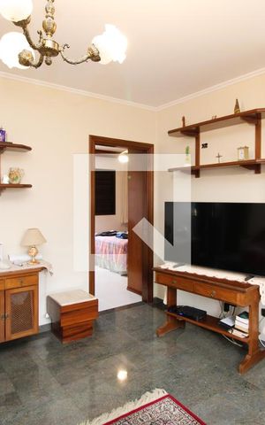 Casa para alugar com 360m², 3 quartos e 5 vagasSala de TV
