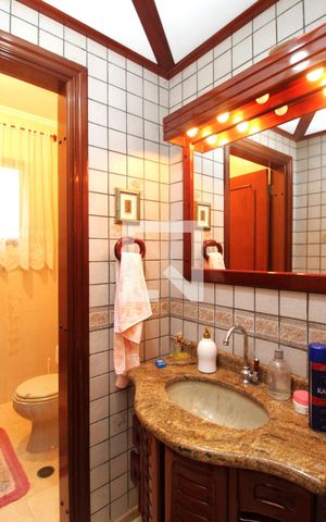 Casa para alugar com 360m², 3 quartos e 5 vagasLavabo
