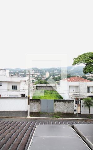 Casa para alugar com 360m², 3 quartos e 5 vagasVista da Suíte 2