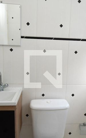 Casa à venda com 300m², 3 quartos e 3 vagasBanheiro da Suíte - casa 05