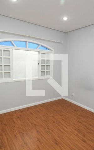 Casa à venda com 300m², 3 quartos e 3 vagasQuarto 2 - casa 1