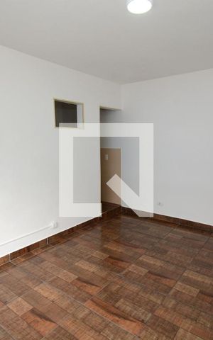Casa à venda com 300m², 3 quartos e 3 vagasQuarto - casa 03