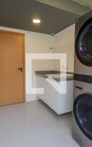 Studio para alugar com 25m², 1 quarto e sem vaga Studio para alugar com 25m², 1 quarto e sem vagaLavanderia