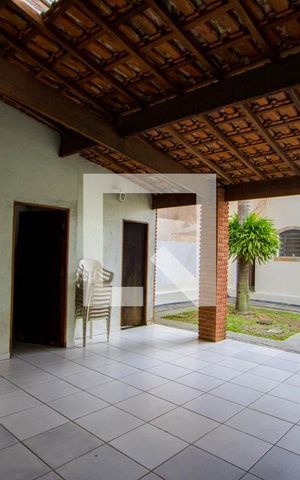 Casa para alugar com 278m², 3 quartos e 5 vagas Casa para alugar com 278m², 3 quartos e 5 vagasEspaço gourmet