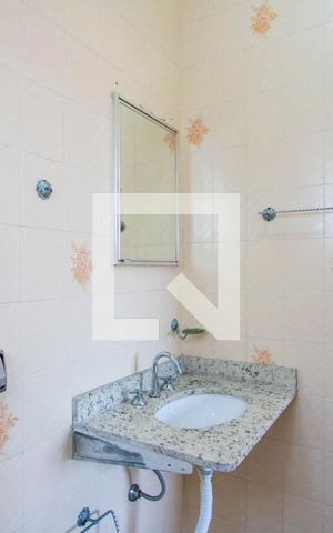 Casa para alugar com 278m², 3 quartos e 5 vagas Casa para alugar com 278m², 3 quartos e 5 vagasBanheiro do quarto 1