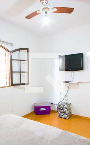 Casa para alugar com 278m², 3 quartos e 5 vagas Casa para alugar com 278m², 3 quartos e 5 vagasQuarto 3