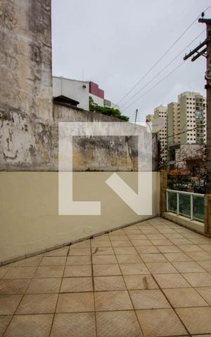 Casa para alugar com 278m², 3 quartos e 5 vagas Casa para alugar com 278m², 3 quartos e 5 vagasVaranda da sala
