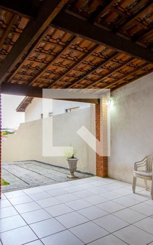 Casa para alugar com 278m², 3 quartos e 5 vagas Casa para alugar com 278m², 3 quartos e 5 vagasEspaço gourmet