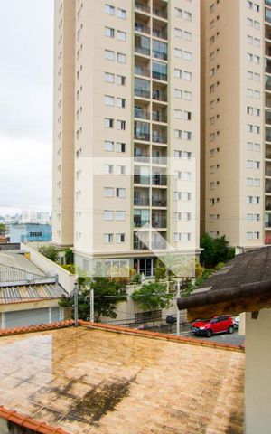 Casa para alugar com 278m², 3 quartos e 5 vagas Casa para alugar com 278m², 3 quartos e 5 vagasVista do quarto 2