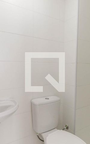 Apartamento à venda com 32m², 2 quartos e sem vaga Apartamento à venda com 32m², 2 quartos e sem vagaBanheiro