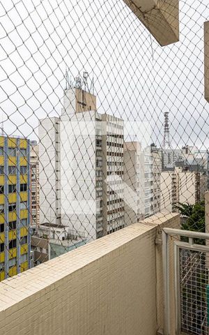 Apartamento à venda com 110m², 2 quartos e 1 vaga Apartamento à venda com 110m², 2 quartos e 1 vagaSacada