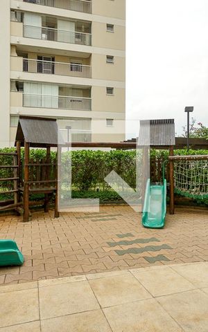 Apartamento à venda com 70m², 2 quartos e 2 vagas Apartamento à venda com 70m², 2 quartos e 2 vagasPlayground