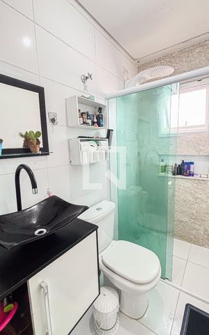 Apartamento à venda com 112m², 2 quartos e 1 vaga Apartamento à venda com 112m², 2 quartos e 1 vagaBanheiro