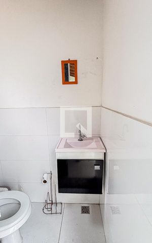 Apartamento à venda com 112m², 2 quartos e 1 vaga Apartamento à venda com 112m², 2 quartos e 1 vagaCobertura - Banheiro