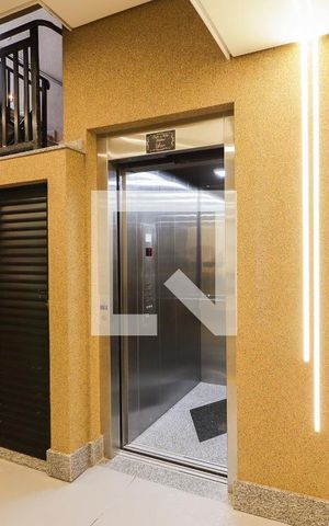Apartamento à venda com 63m², 2 quartos e 1 vaga Apartamento à venda com 63m², 2 quartos e 1 vagaElevador