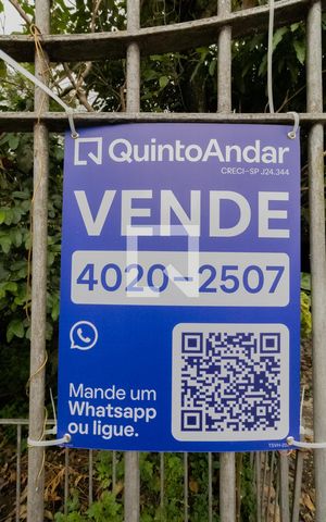 Casa à venda com 520m², 3 quartos e 8 vagasPlaca