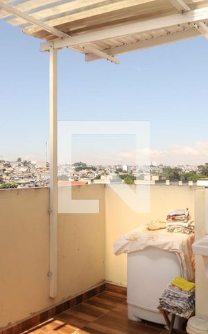 Apartamento à venda com 70m², 2 quartos e 1 vagaÁrea de Serviço