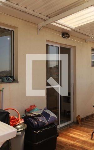 Apartamento à venda com 70m², 2 quartos e 1 vagaÁrea de Serviço