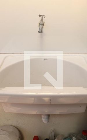 Apartamento à venda com 70m², 2 quartos e 1 vagaÁrea de Serviço